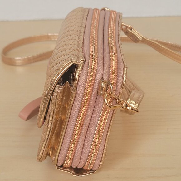 Vera Bradley RFID All in One Rose Gold Shimmer Quilted Wristlet Crossbody Bag - Picture 5 of 15